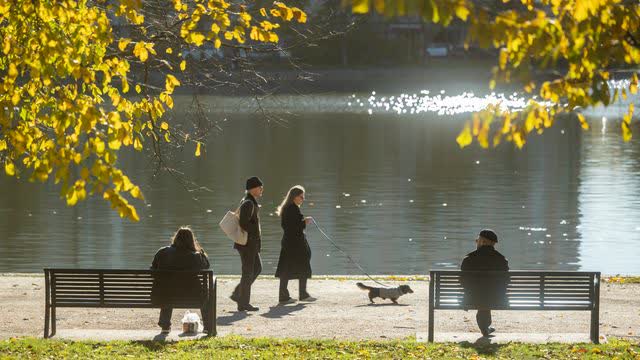 Syyslomakausi taittuu kuivana ja aurinkoisena: Pohjois-Lapissa mittari voi nousta +10 asteeseen