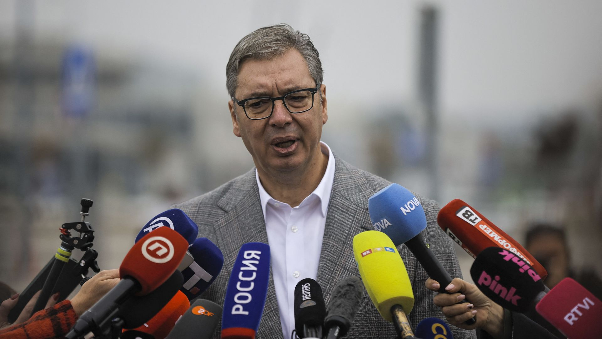 Serbian pitkäaikainen johtaja Vučić myöntää tappionsa parlamenttivaaleissa
