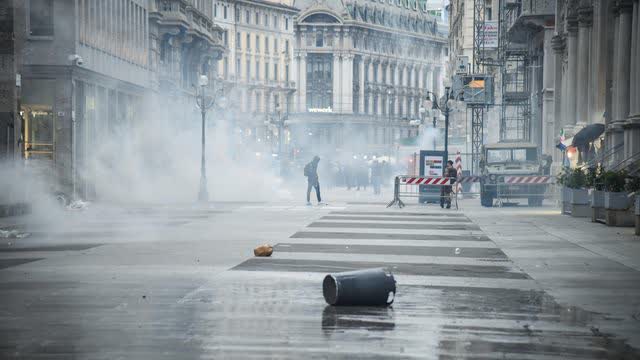 Parisataa otettiin kiinni viikonlopun levottomuuksissa Milanossa