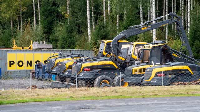 Ponsse aloitti muutosneuvottelut – varautuu lomautuksiin