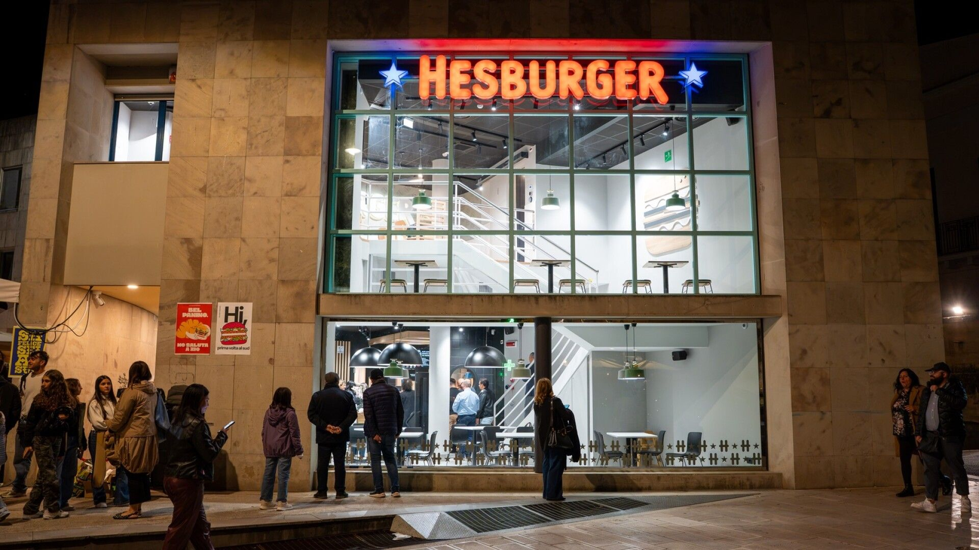 Italiassa avattiin Hesburger-ravintola
