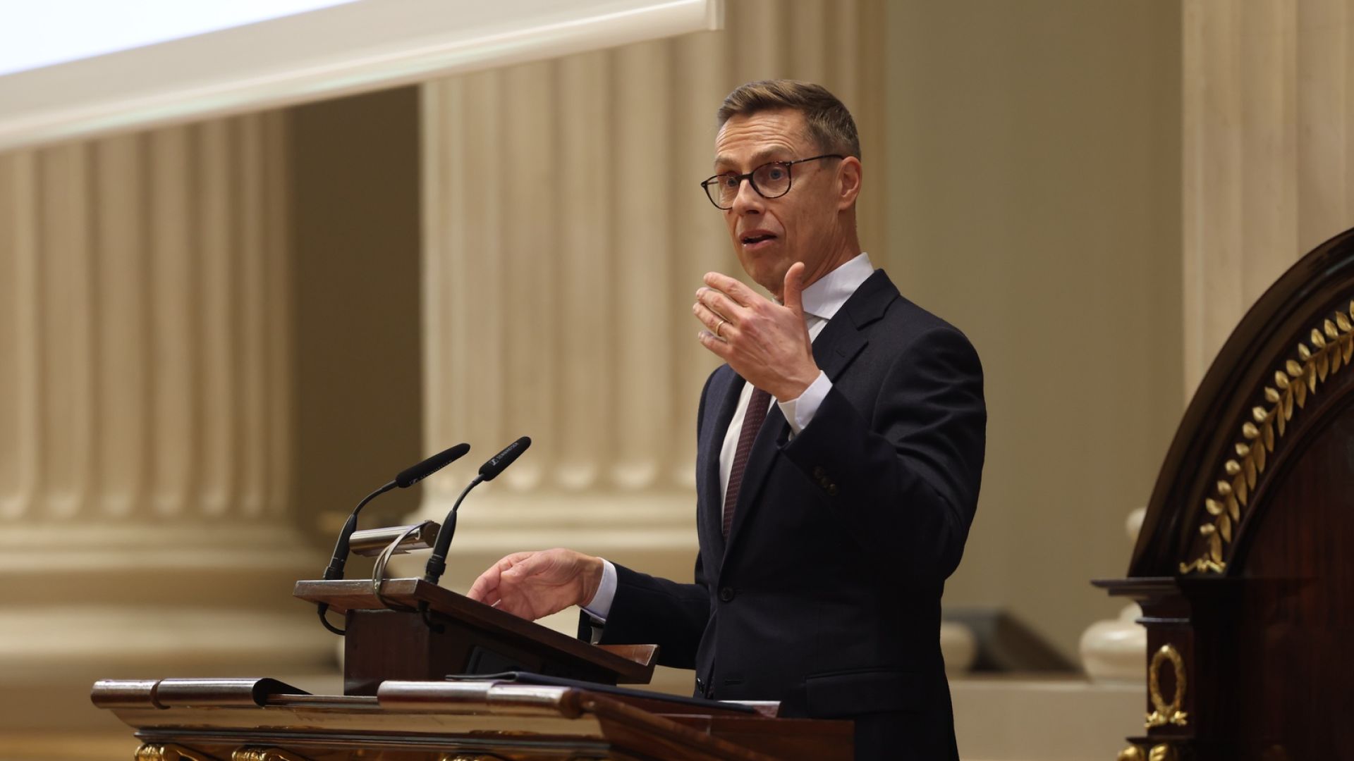 Stubb palaa vanhaan opinahjoonsa