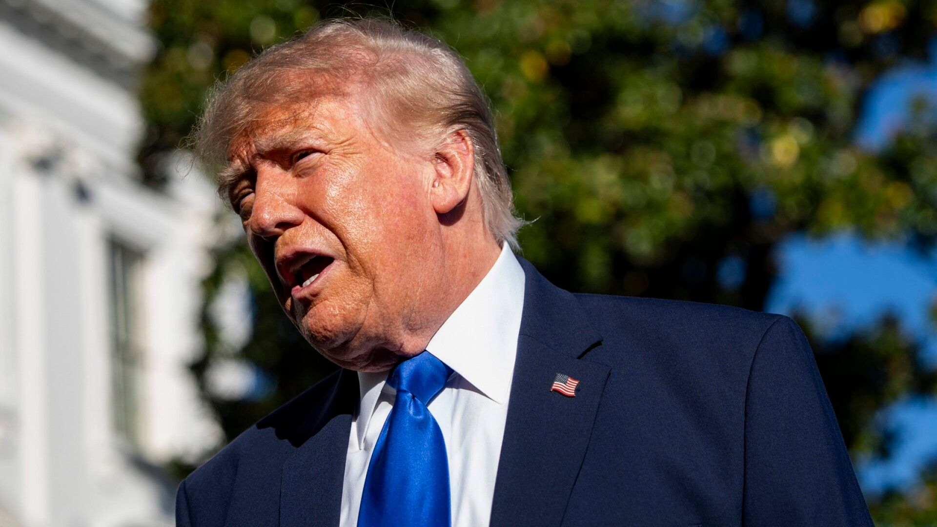 Vaalimainoksesta nousi kohu - Trump puolustelee: Osui kultasuoneen