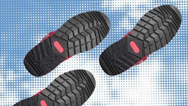 Somessa hullaannuttiin kasarilta tutuista toppasaappaista – myytiin loppuun monesta paikasta