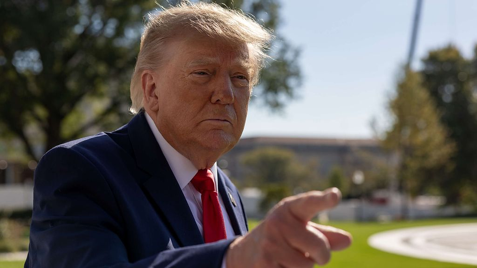 Valkoisen talon työntekijästä levisi törkeä video – Ulos Trumpin hallinnosta
