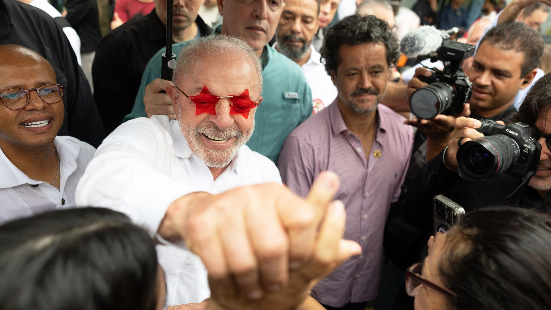 Brasilian Lula: Ihmisiä ”estetty äänestämästä” vaaleissa
