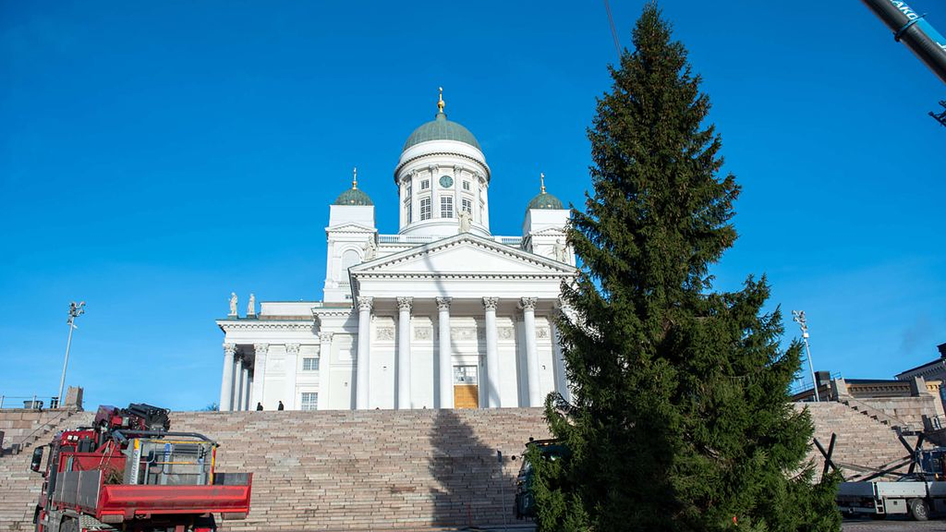 Helsingiltä hassutteleva ”työpaikkailmoitus”