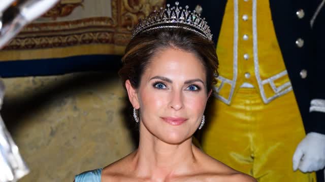 Tarkkasilmäiset äkkäsivät etikettivirheen prinsessa Madeleinen asussa – ongelmana ”paljas iho”