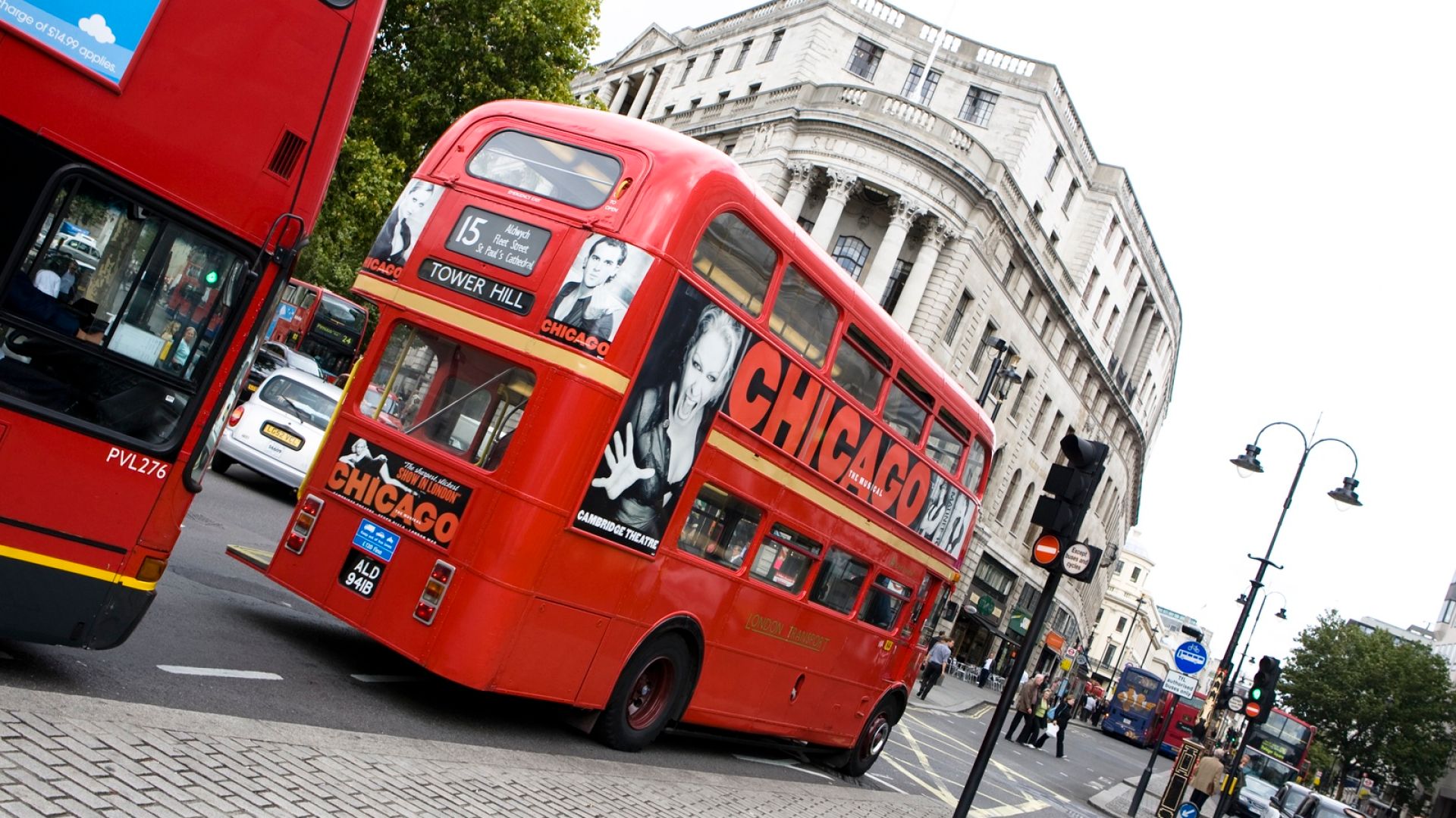 Ihmisiä bussissa raivostuttava tapa pannaan aisoihin Briteissä
