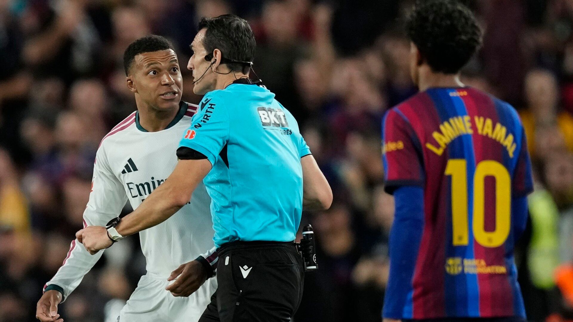 Real Madrid shokeerasi Barcelonaa – Kylian Mbappelta eriskummallinen osuma