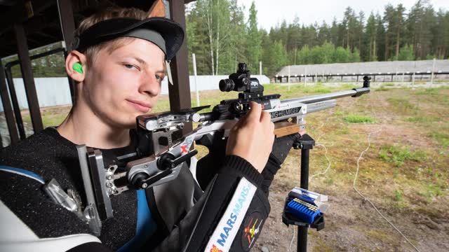 Aleksi Leppä dominoi MM-kisoja – olympiaunelma on silti vaikean työn takana
