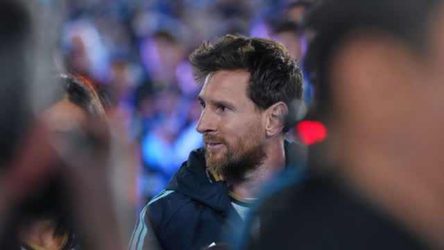 Lionel Messi pani haisemaan – Tässä on miljoonia maksanut ostos