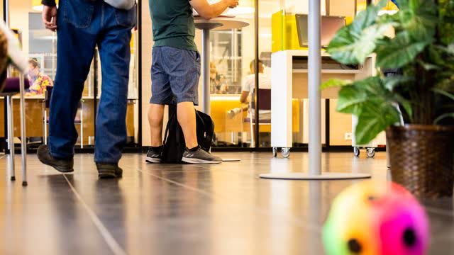 Uudet tiedot: Toimeentulotuen raju leikkuri iski erityisesti pikkupaikkakuntien miehiin