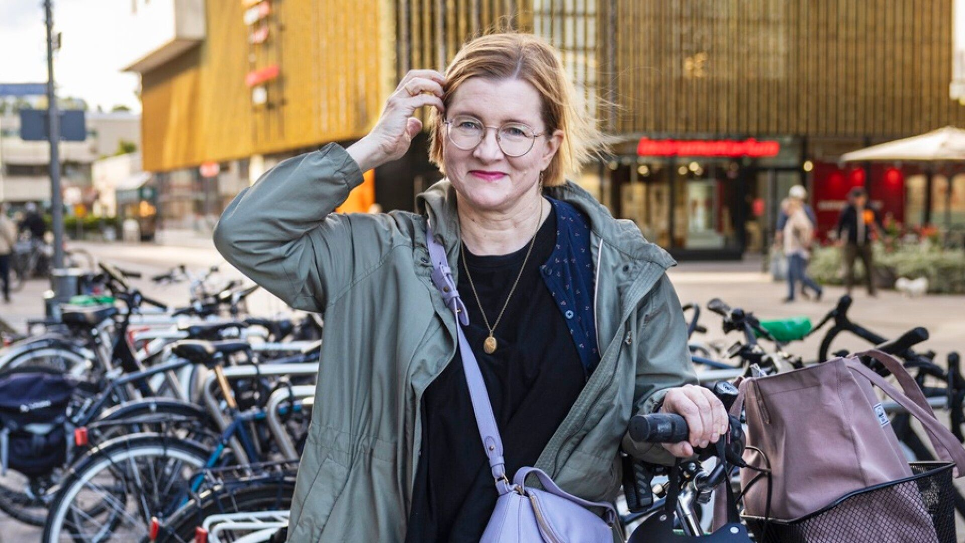Laura Honkasalo säästää lapsilleen perintöä eikä aio lopettaa – yleinen nykyajan rahaneuvo ärsyttää häntä