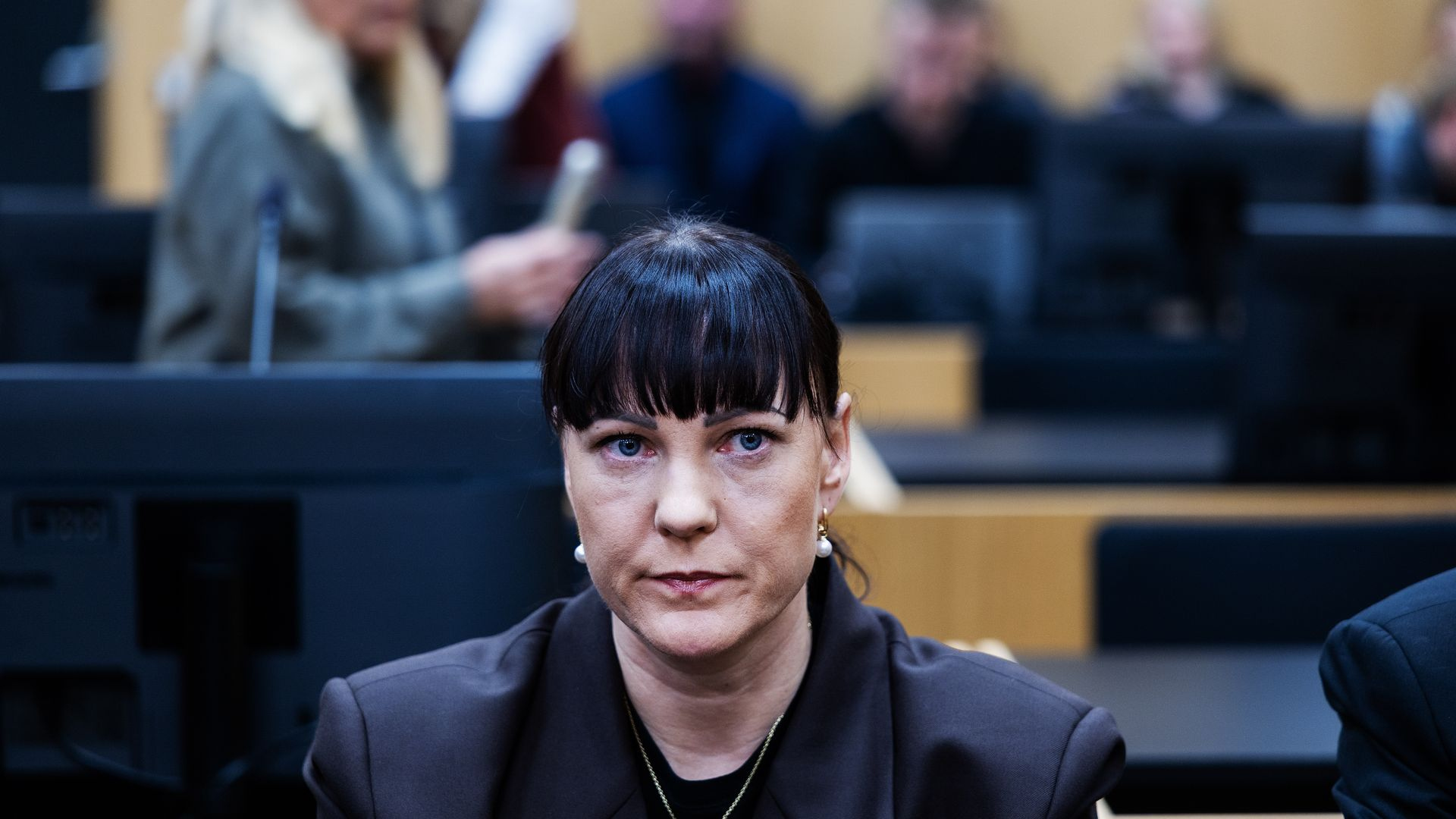 Luodin mukaan Amirkhani uhkaili ja riehui ennen seksuaalirikosta – Amirkhanin mukaan Luoti vain hamuaa rahaa
