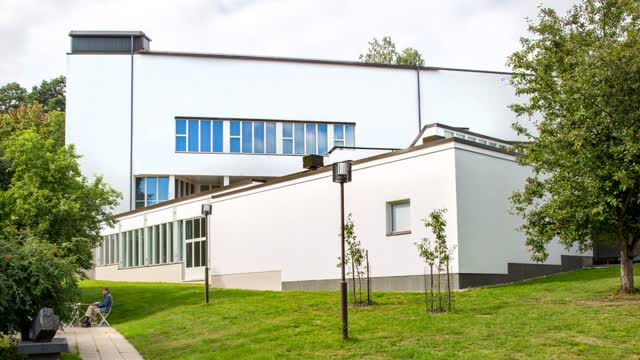 Luennoitsija ei ollut työkunnossa – museo pyytää yleisöä ilmoittautumaan