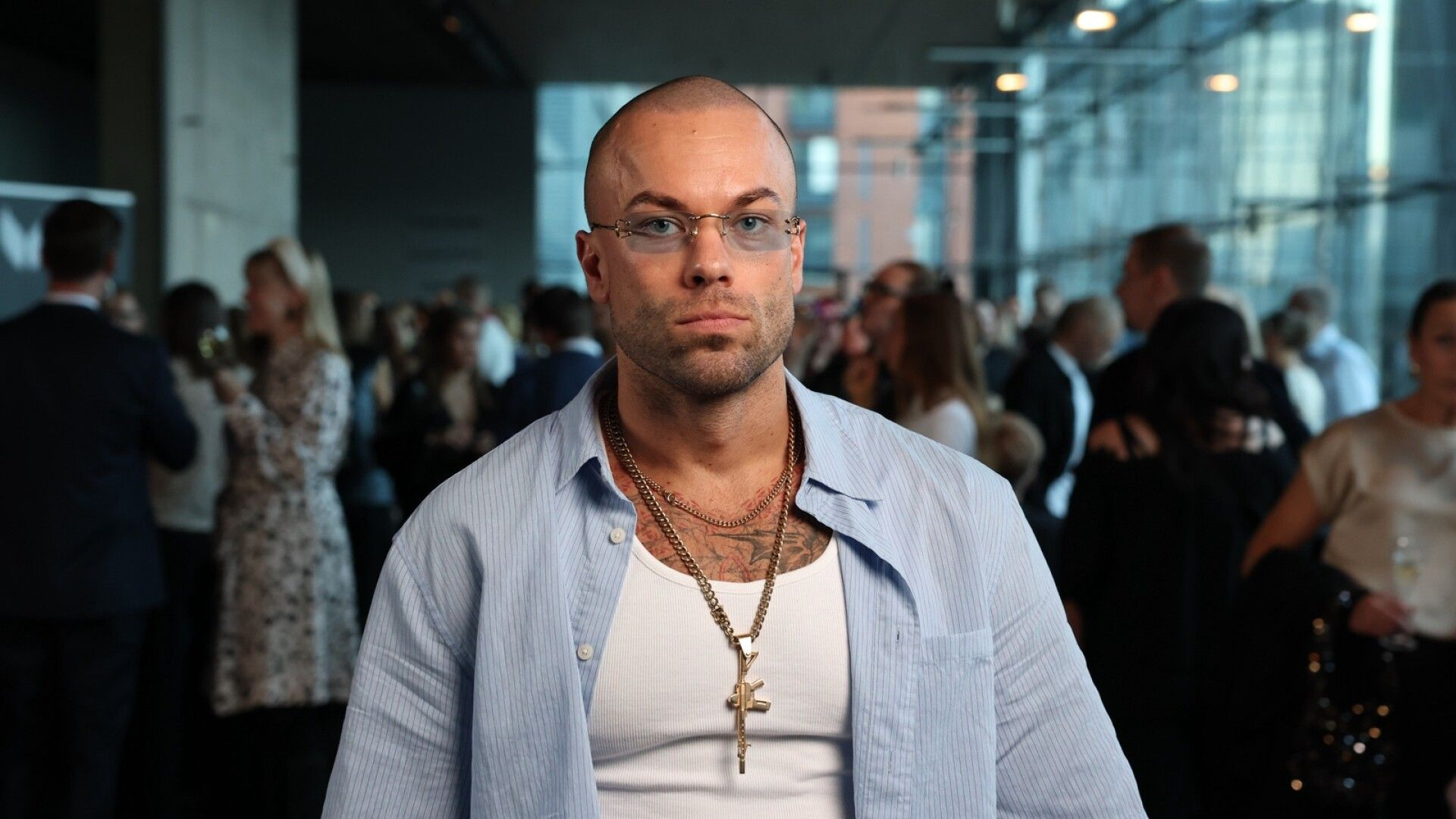 Matias Petäistö julkaisi kuvia lähes kymmenen vuoden takaan – some villiintyi: ”Tukkajumala”