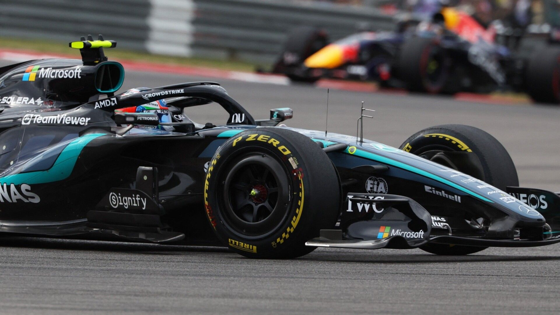 Kimi Antonelli murskaavaan voittoon: Bottas pilasi Hamiltonin palkintopallihaaveet