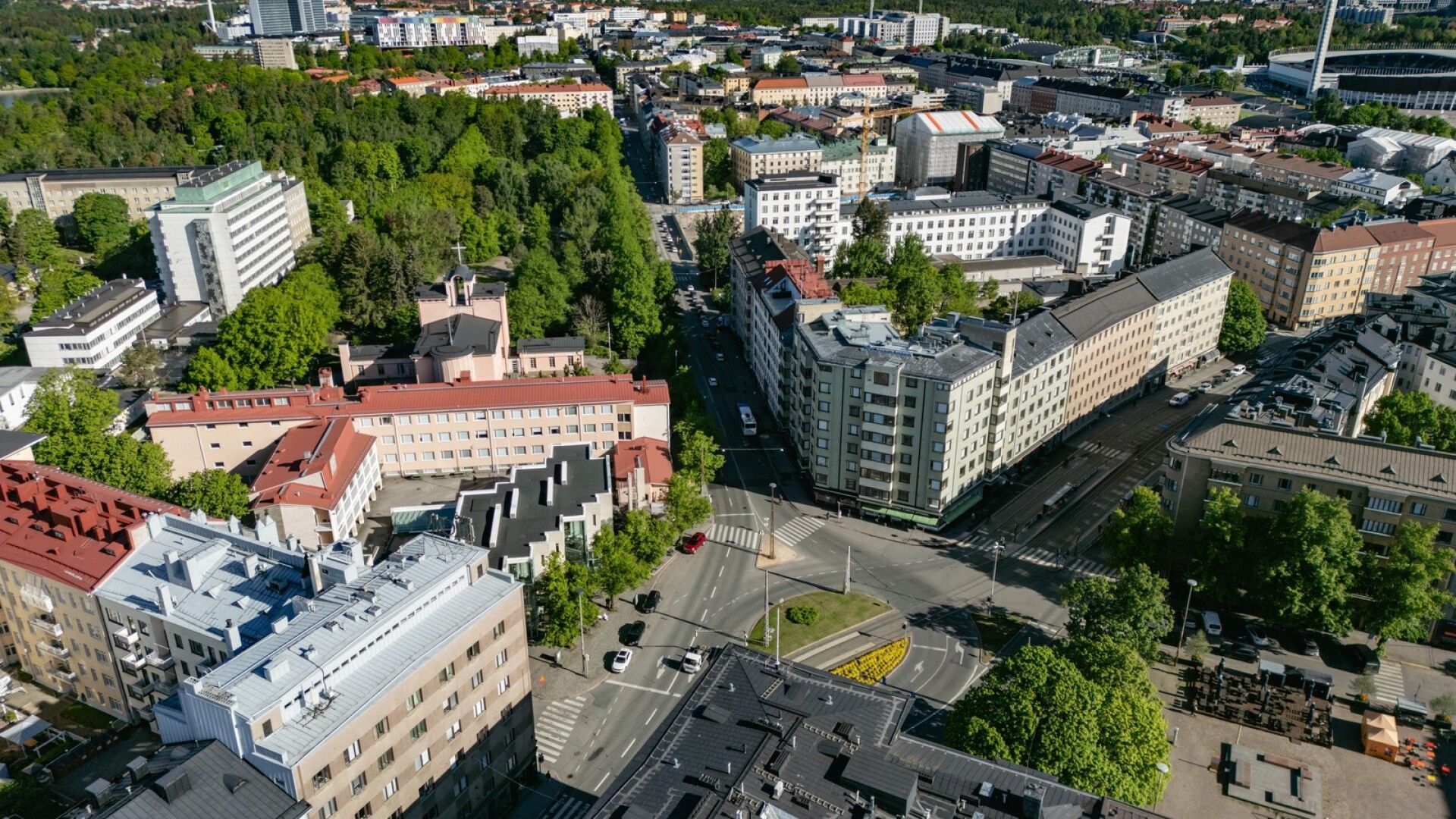 Pihlan koti ilmestyi yllättäen vuokrattavaksi Bookingiin – ”Pelkään, että ovelleni tulee ihmisiä ja minua pidetään huijarina”