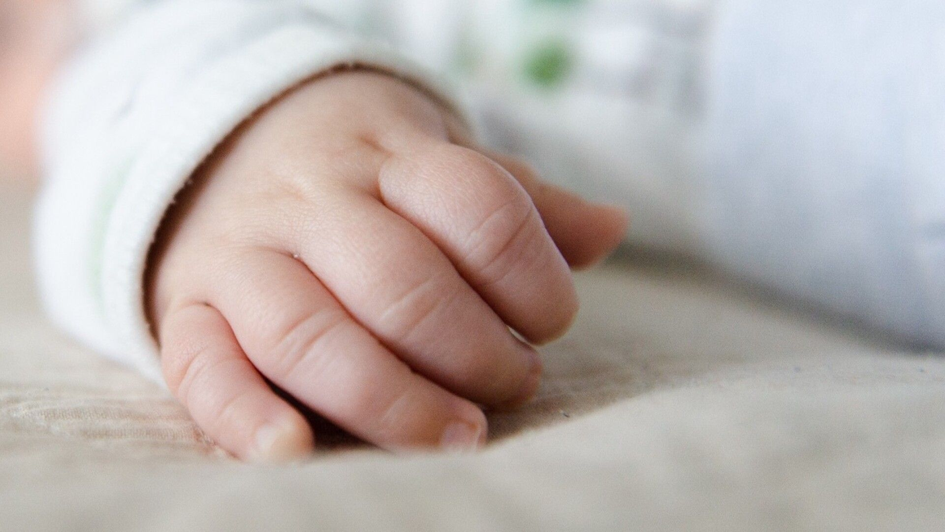 Epäily: Vauva kuoli äidin huuliherpeksen takia