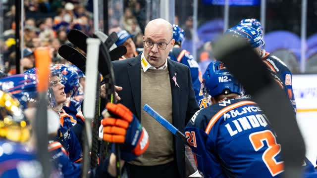 Raimo Helminen Tapparaan? Tässä ovat vaihtoehdot seuraavaksi päävalmentajaksi