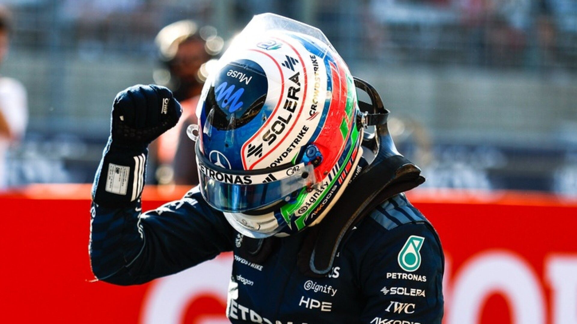 Kimi Antonelli lähellä historiallista temppua: kolme asiaa ratkaisee