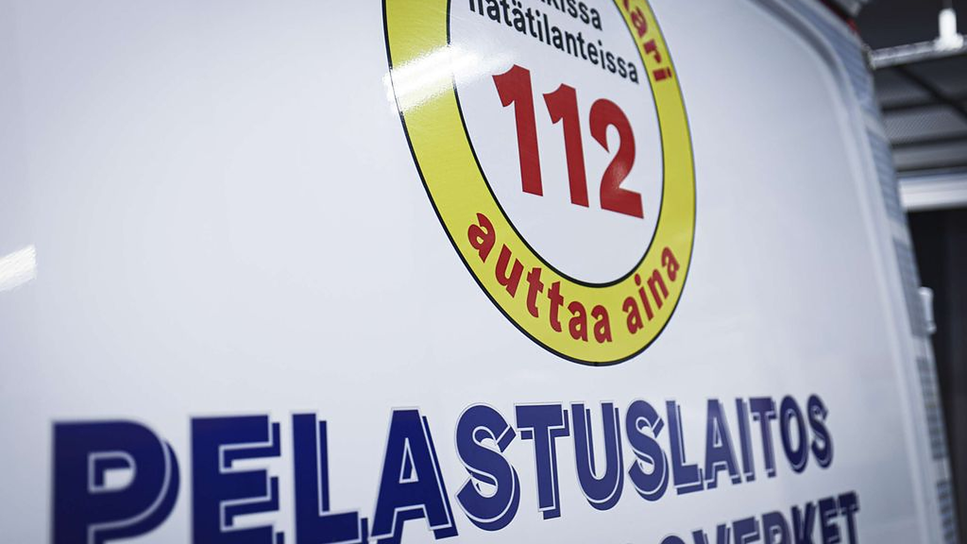 Valtatie 11 poikki