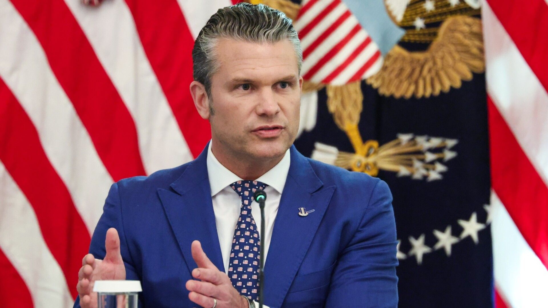 WP: Hegseth halusi Eisenhowerin historiallisen karttapallon – rikkoi sen