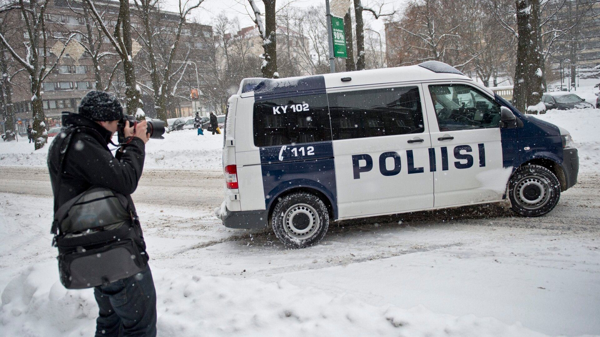Isän ja pojan ilta sai hirvittävän käänteen, kun 23-vuotias mies soitti ovikelloa – ”Eriskummallinen ja järkyttävä tapahtuma”