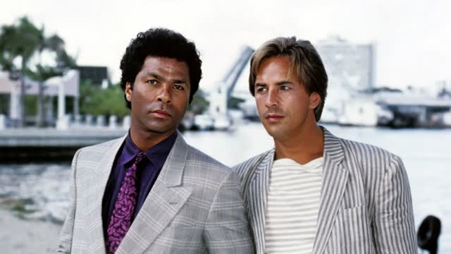 Miami Vice -sarjasta tulee elokuva – kuvat päätähdistä julki